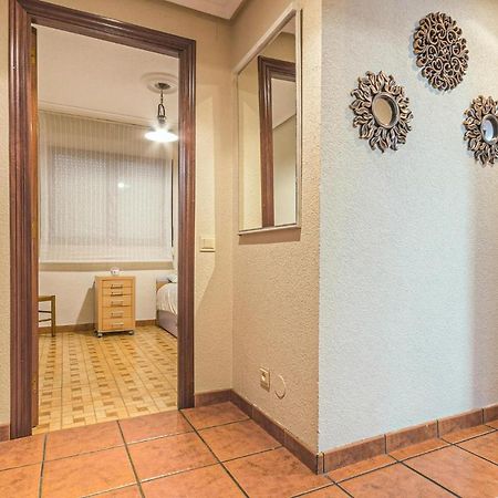 Stunning Apartment In Gijon With Wifi מראה חיצוני תמונה